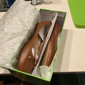 NWT-Sam Edelman Felicia Flat
